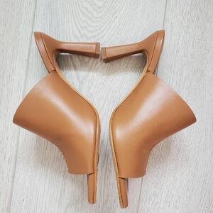 Flaterred leather mules - Sz 37